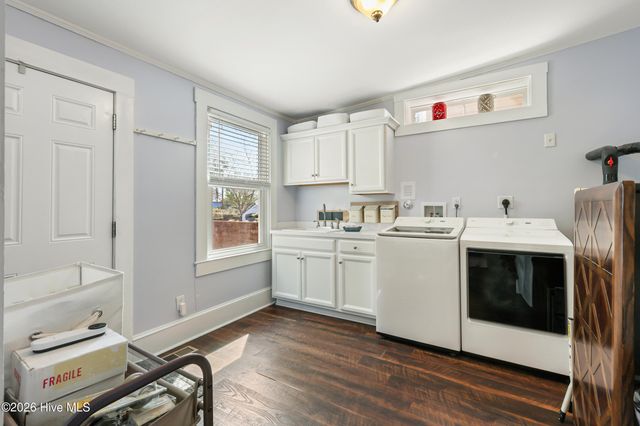 11 S 10th Street, Wilmington, NC 28401