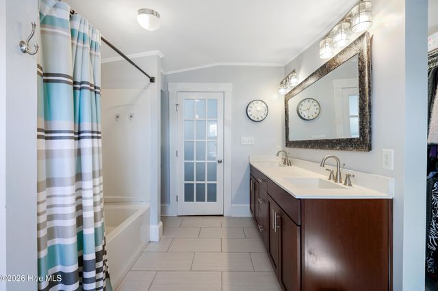 11 S 10th Street, Wilmington, NC 28401