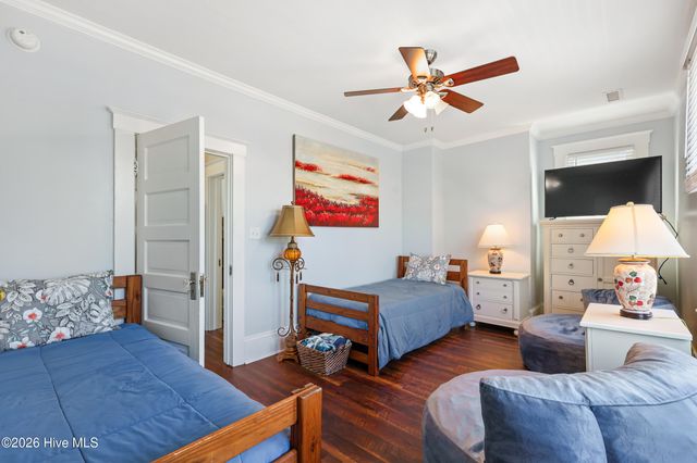 11 S 10th Street, Wilmington, NC 28401