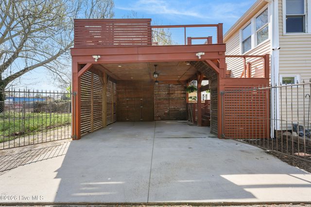 11 S 10th Street, Wilmington, NC 28401