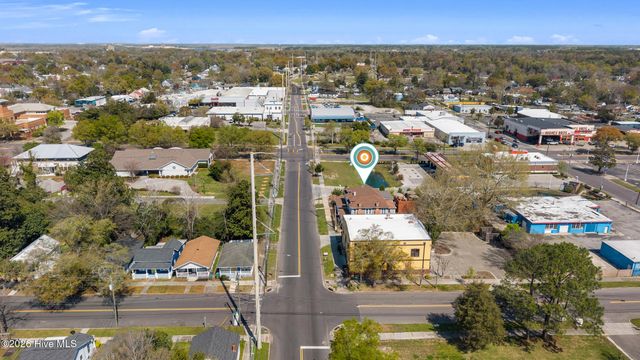 11 S 10th Street, Wilmington, NC 28401