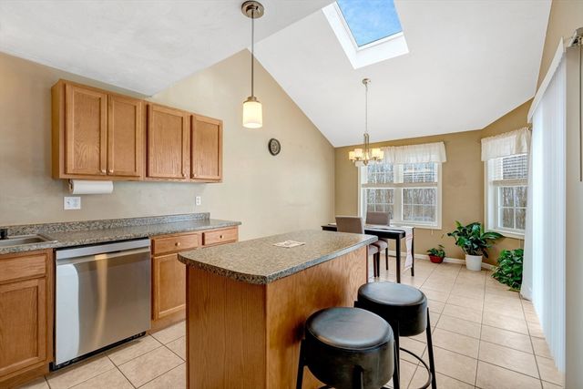 66 Ledgecrest Drive, Worcester, MA 01603