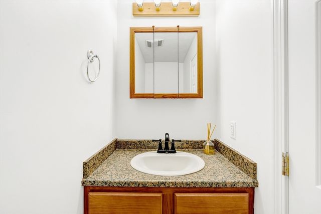 66 Ledgecrest Drive, Worcester, MA 01603