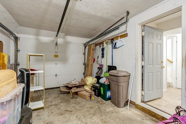 66 Ledgecrest Drive, Worcester, MA 01603