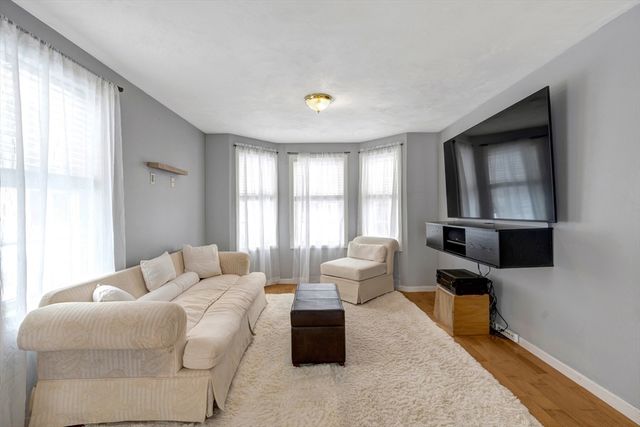 66 Ledgecrest Drive, Worcester, MA 01603