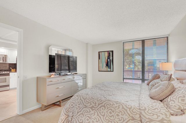 2687 N Ocean Boulevard G-306, Boca Raton, FL 33431