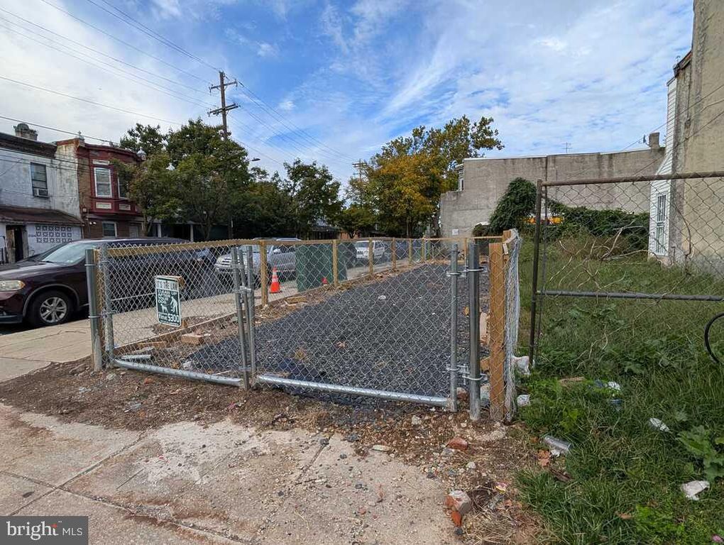 3000 N 21ST ST, PHILADELPHIA, PA 19132 — exterior