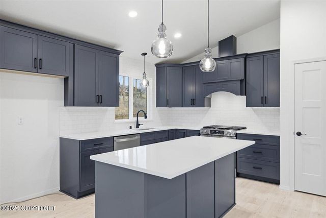 5014 N Rubble Drive, Wasilla, AK 99654