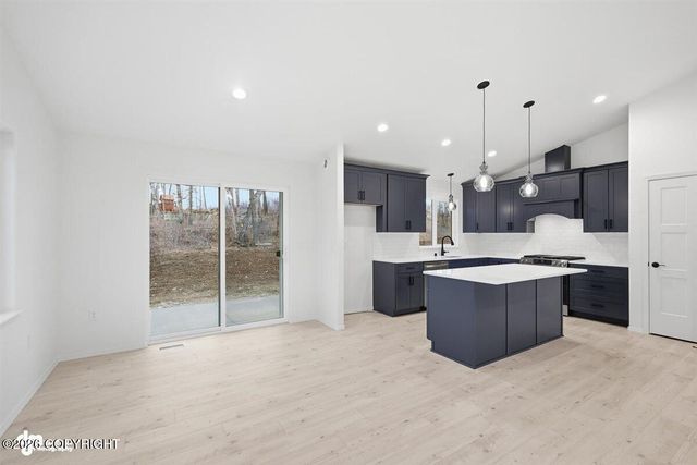 5014 N Rubble Drive, Wasilla, AK 99654