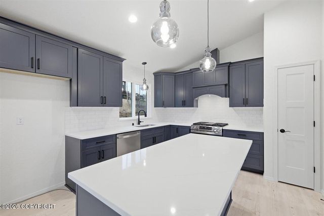 5014 N Rubble Drive, Wasilla, AK 99654