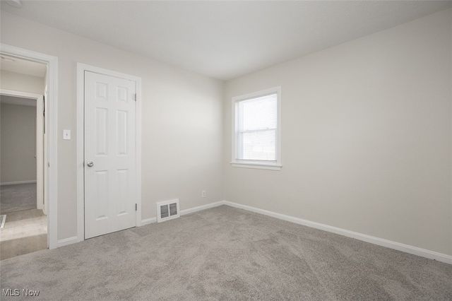 877 N Firestone Boulevard, Akron, OH 44306