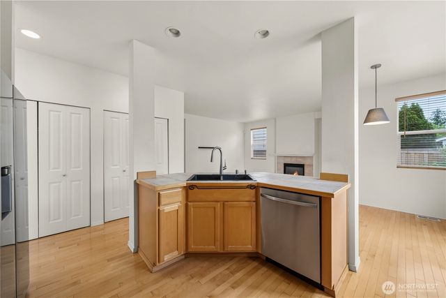 1401 62nd Court SE, Auburn, WA 98092
