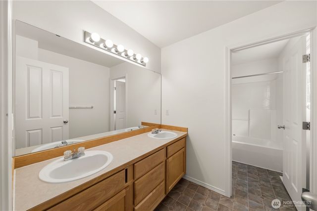 1401 62nd Court SE, Auburn, WA 98092
