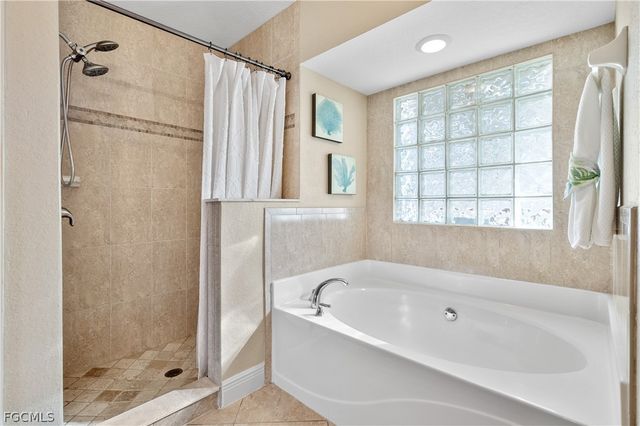 3424 SW 5th AVE, Cape Coral, FL 33914