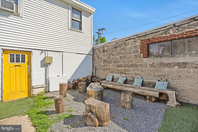 606 MARKET ST, Lewisburg, PA 17837