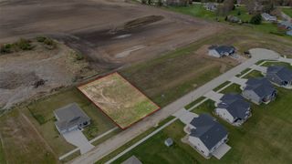 3003 Prairielight Court, Hiawatha, IA 52233