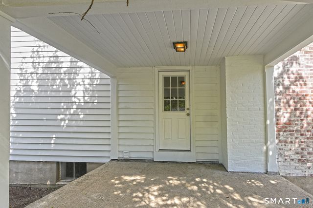 50 Moore Avenue, Naugatuck, CT 06770