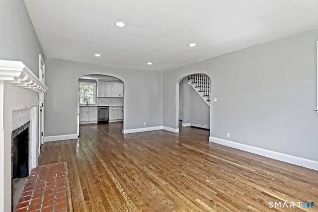 50 Moore Avenue, Naugatuck, CT 06770