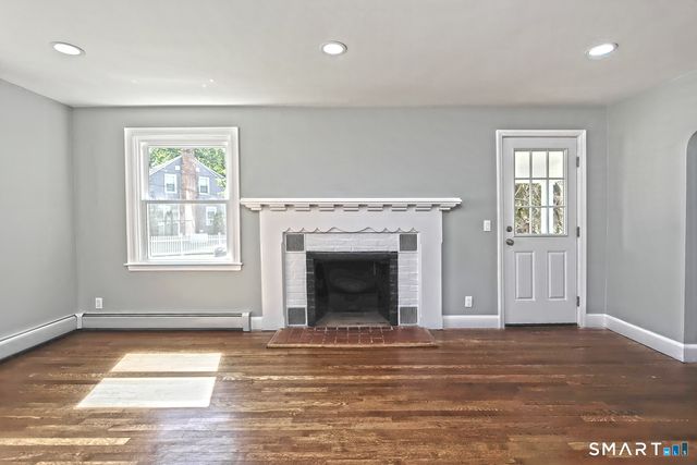 50 Moore Avenue, Naugatuck, CT 06770