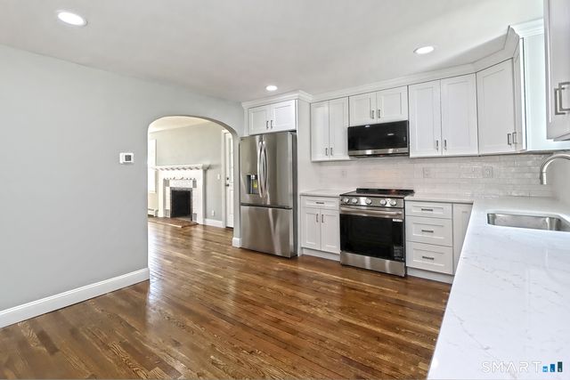 50 Moore Avenue, Naugatuck, CT 06770