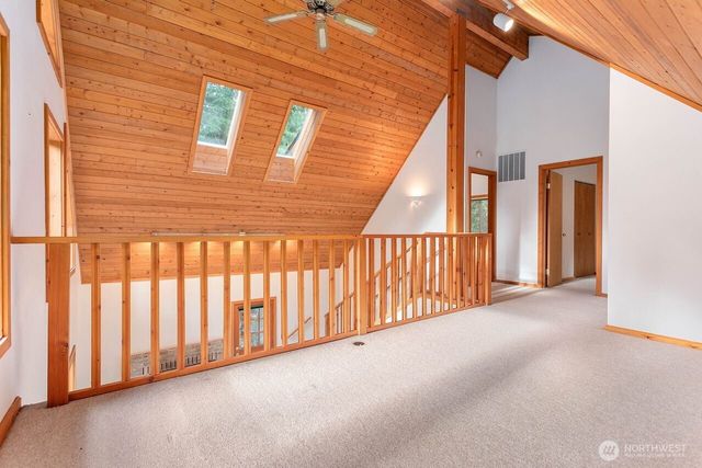 7132 St Helen's Place, Glacier, WA 98244