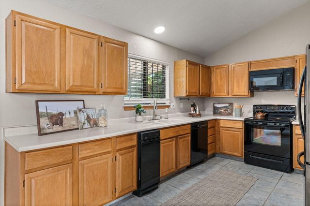 6500 Antares Road NE, Albuquerque, NM 87111