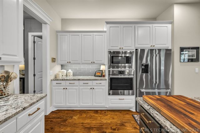 6623 E 134th Place S, Bixby, OK 74008