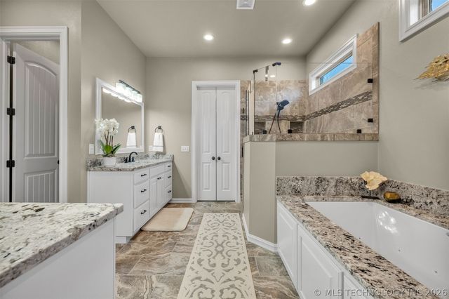 6623 E 134th Place S, Bixby, OK 74008