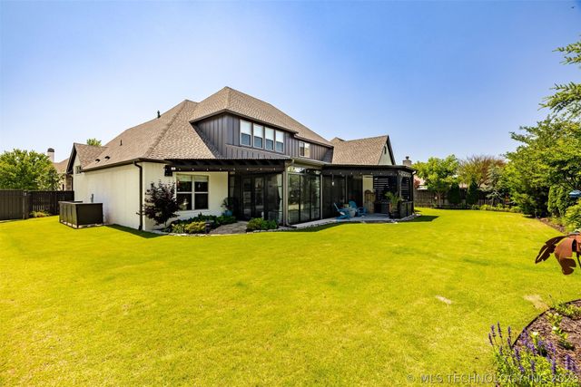 6623 E 134th Place S, Bixby, OK 74008