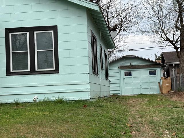 2805 W Park Place, Oklahoma City, OK 73107