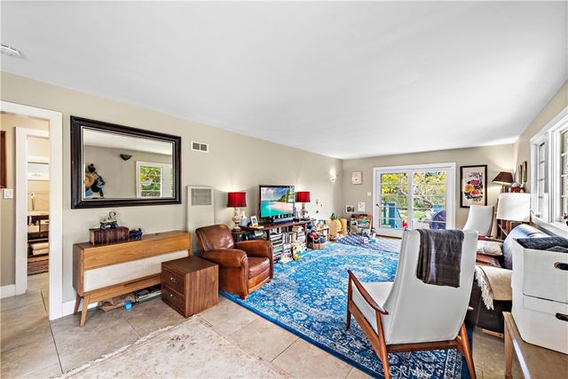 303 Cazador Lane B, San Clemente, CA 92672