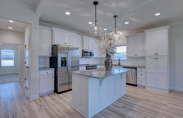 1 Oaks Lane, Greenbrier, AR 72058