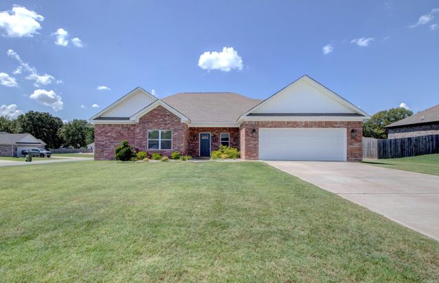 1 Oaks Lane, Greenbrier, AR 72058