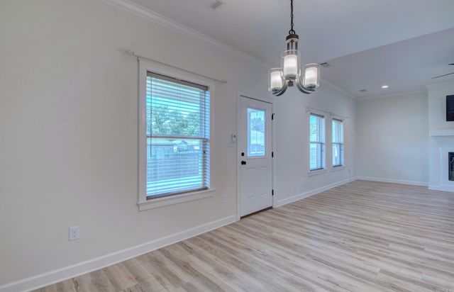 1 Oaks Lane, Greenbrier, AR 72058
