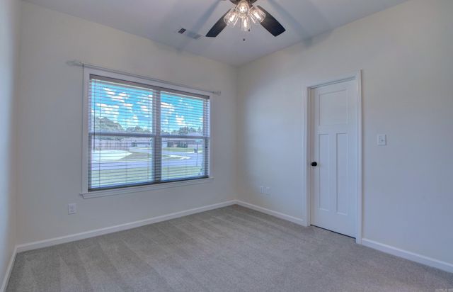 1 Oaks Lane, Greenbrier, AR 72058