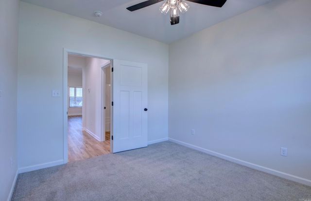 1 Oaks Lane, Greenbrier, AR 72058