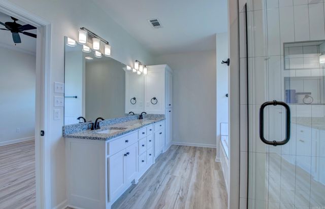 1 Oaks Lane, Greenbrier, AR 72058