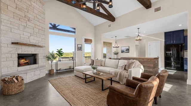 7943 W Fm 243, Bertram, TX 78605