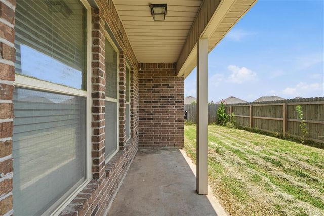 217 Longhill Drive, Sulphur, LA 70665