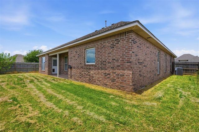217 Longhill Drive, Sulphur, LA 70665