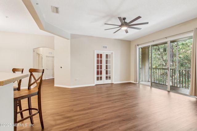 785 OAKLEAF PLANTATION Parkway, 1932, Orange Park, FL 32065