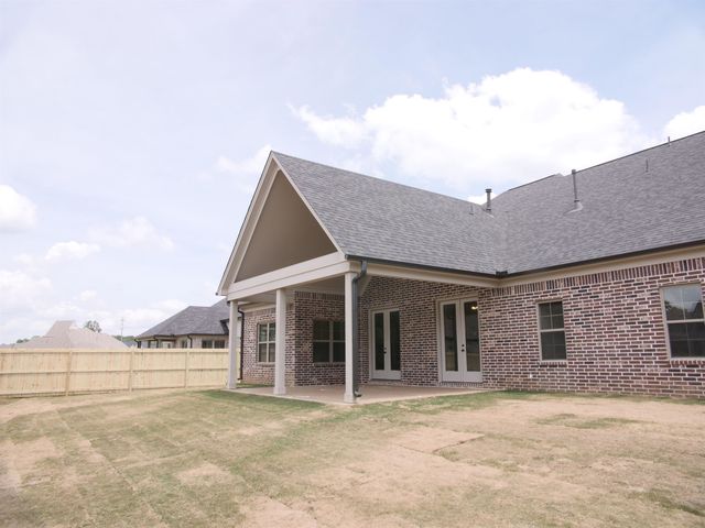 9568 GRAYS HOLLOW DR S, Cordova, TN 38018