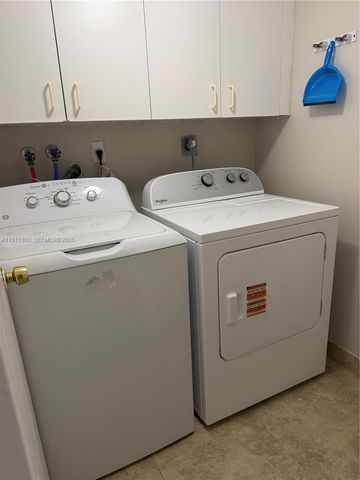 9884 SW 154th Ct 0, Miami, FL 33196