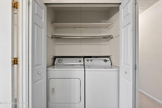 1205 Glenwood Dr, Radcliff, KY 40160