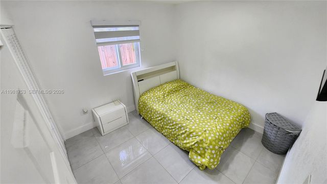 734 W 32nd St 734, Hialeah, FL 33012