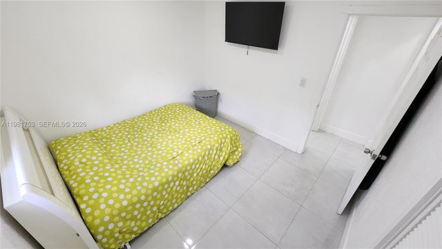 734 W 32nd St 734, Hialeah, FL 33012