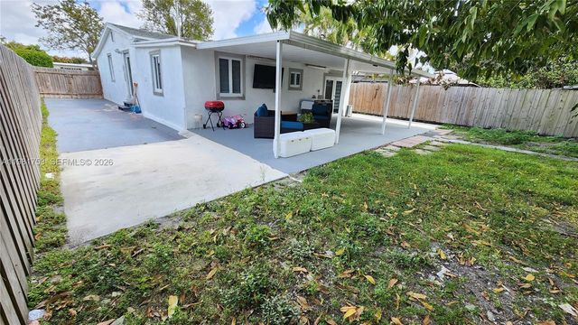 734 W 32nd St 734, Hialeah, FL 33012