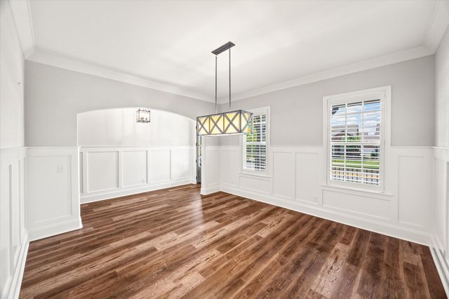 1548 Drakes Creek Rd, Hendersonville, TN 37075
