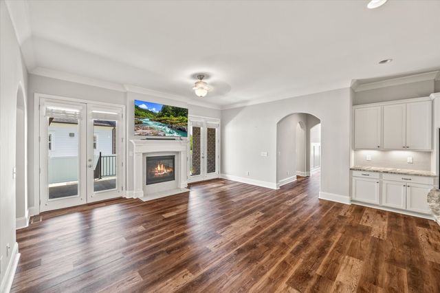 1548 Drakes Creek Rd, Hendersonville, TN 37075
