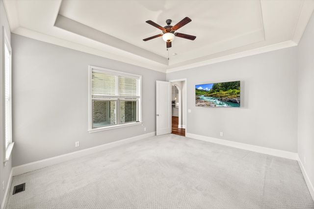 1548 Drakes Creek Rd, Hendersonville, TN 37075